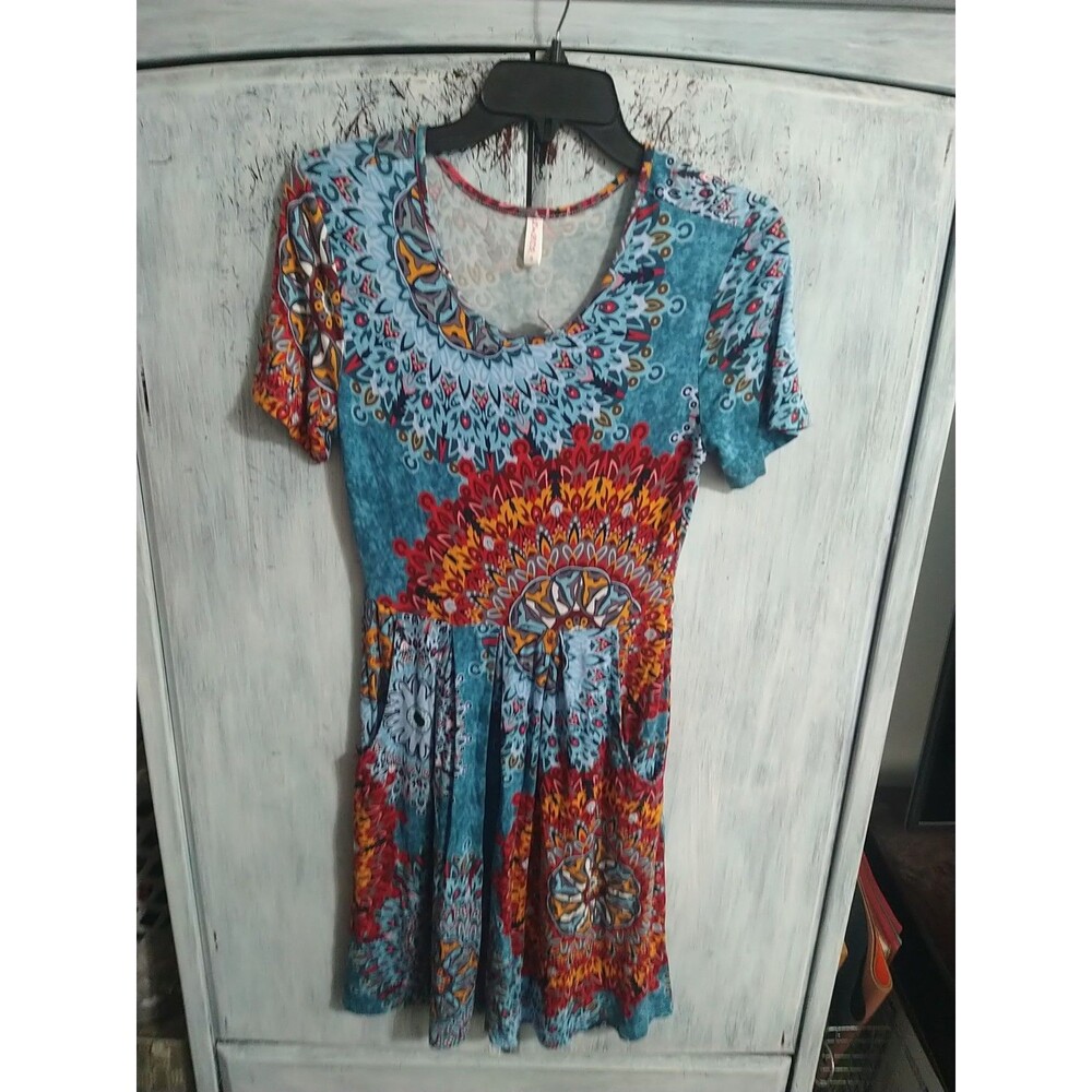 DouBCQ Pocketed Knee Length Dress Small Multicolor Boho Artsy Medallion